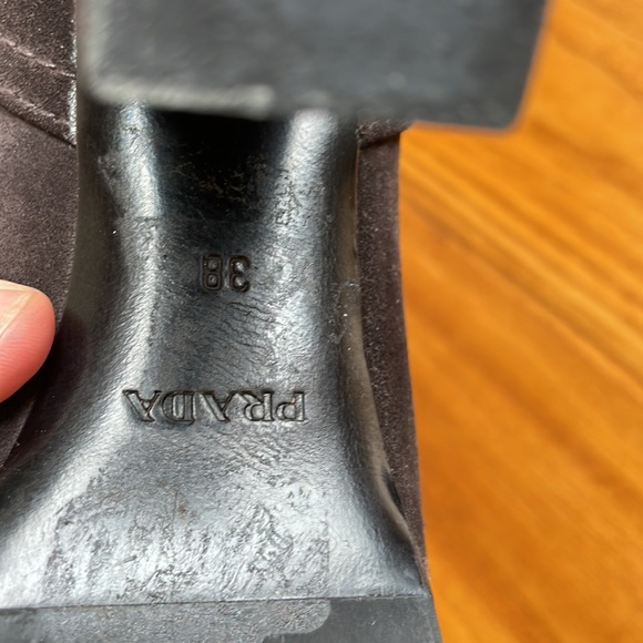 PRADA Brown Riding Boot 38/8 Beautiful shape! - Picture 6 of 9